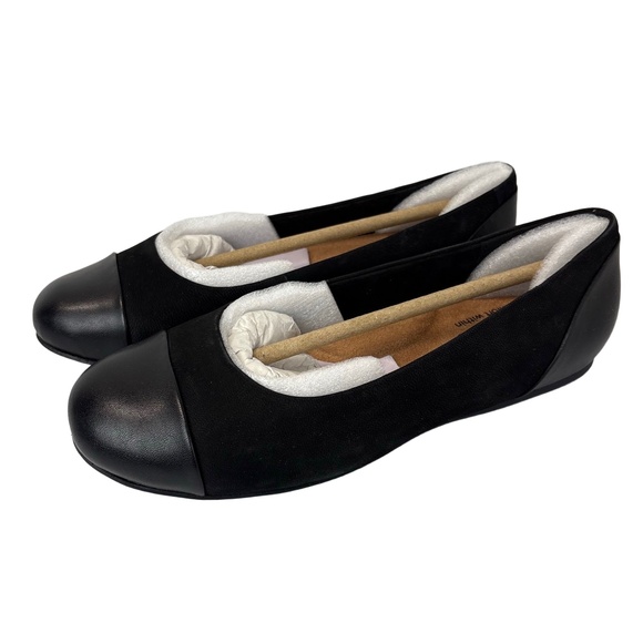 Softwalk Womens Size 6W Black Sonoma Cap Toe Ballet Flats Slip On Shoes - Picture 1 of 7